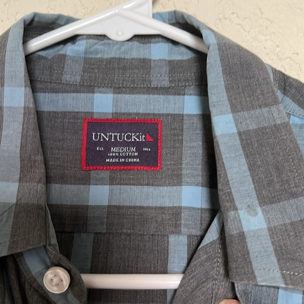 Untuckit Button Down - image 3